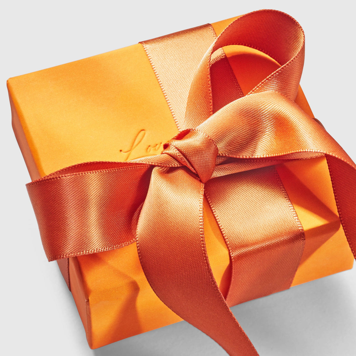 The Real Talk on Gifts: Why It’s Worth Going the Extra Mile (and Why LoveLetter Makes It Easy)