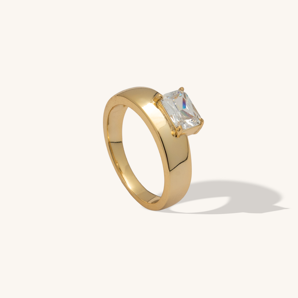 Emerald Stone Cocktail Ring